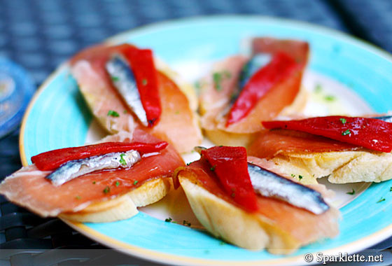Cold tapas: Pimento, Serrano Jamon & anchovy on toast