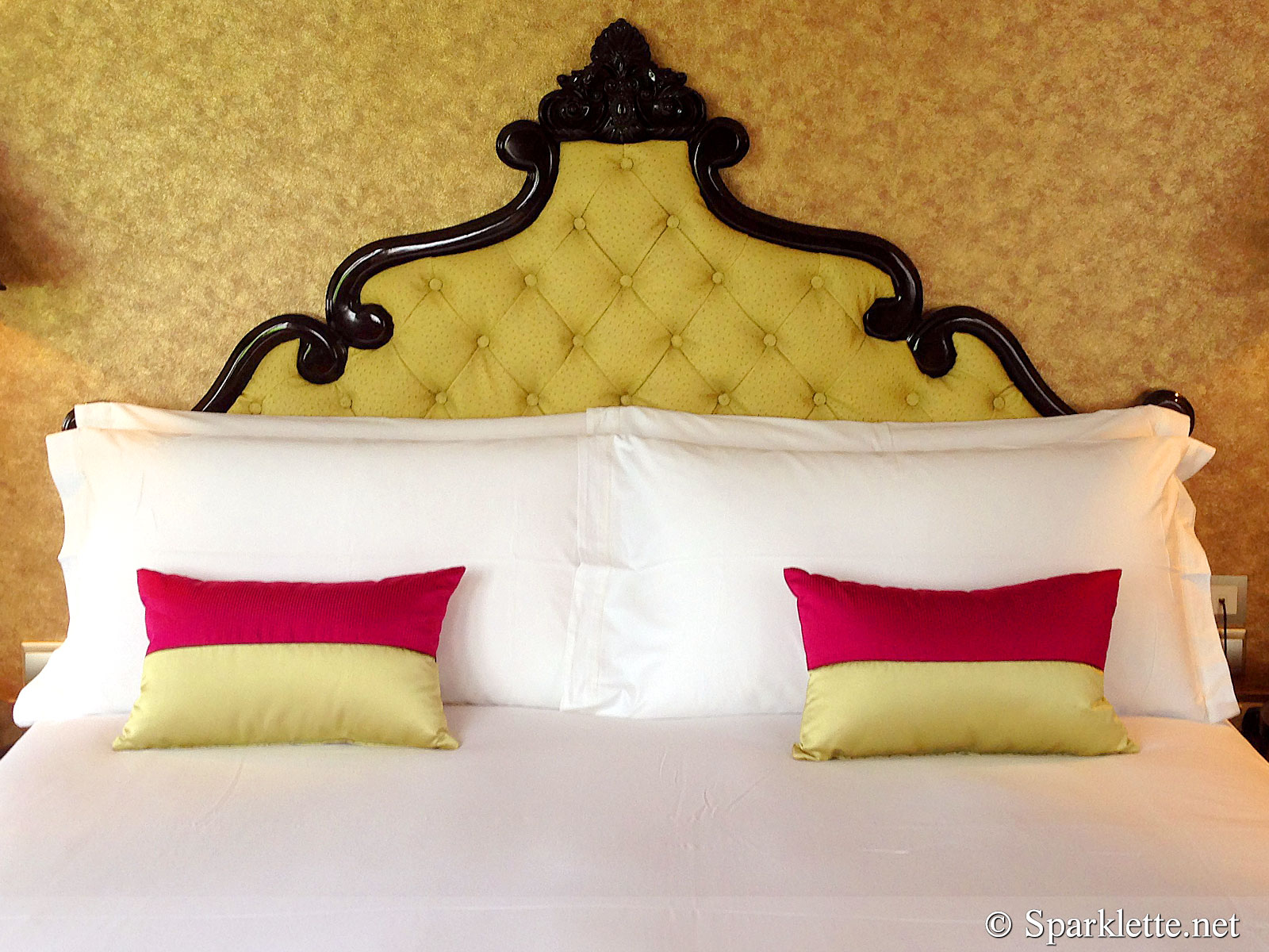 The Scarlet Hotel Splendour Suite Bed Headboard