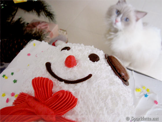 Frosty Snowman Christmas cake