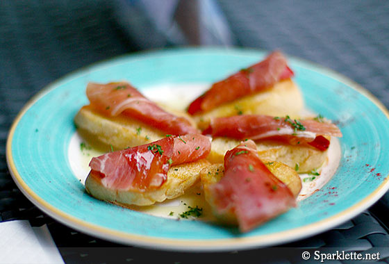 Cold tapas: Pimento (Spanish peppers), Manchego cheese & Serrano Jamon (Spanish ham) on toast