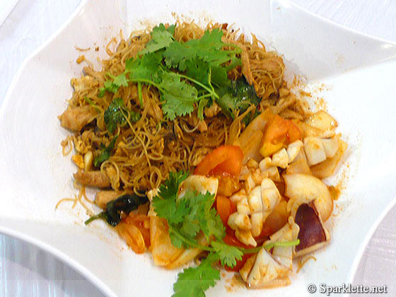 Spicy fried vermicelli